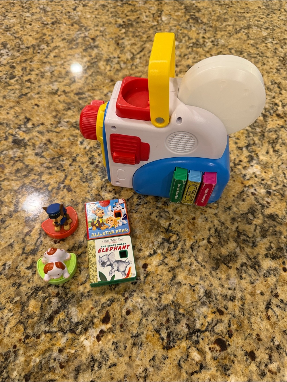 Kids Story Projector Toy - Paw Patrol Chase - Picture 2 of 2